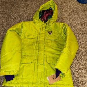BNWT Kids  Nike Snowboard Jacket